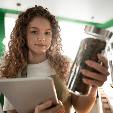 How to Extend the Shelf Life of Your Coffee - colombiancoffeeus