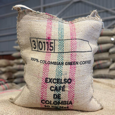 Back of a 10 kg sack marked 100% Colombian green coffee
